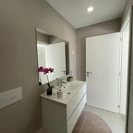 Privado Em Local Perto Do Rio Vez Em Arcos de Valdevez